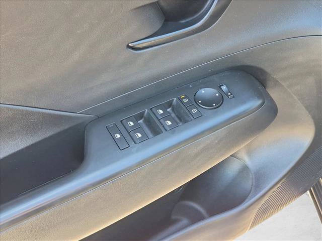 Used 2026 Hyundai Kona SEL Sport FWD image 11