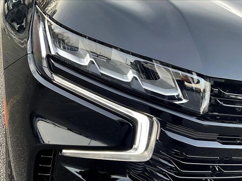 Used 2023 Chevrolet Tahoe RST w/ Luxury Package image 23