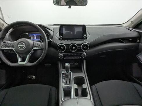 Used 2025 Nissan Sentra SV FWD image 26