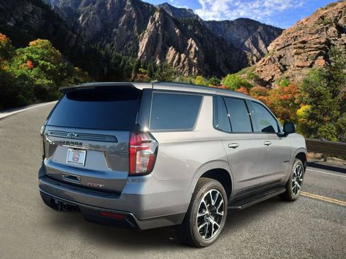 Used 2021 Chevrolet Tahoe RST w/ Luxury Package AWD/4WD image 3