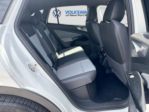 Used 2023 Volkswagen ID.4 Pro RWD image 26
