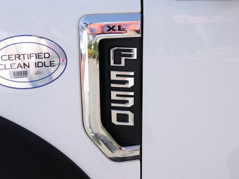 Used 2018 Ford F550 2WD Crew Cab Super Duty image 49