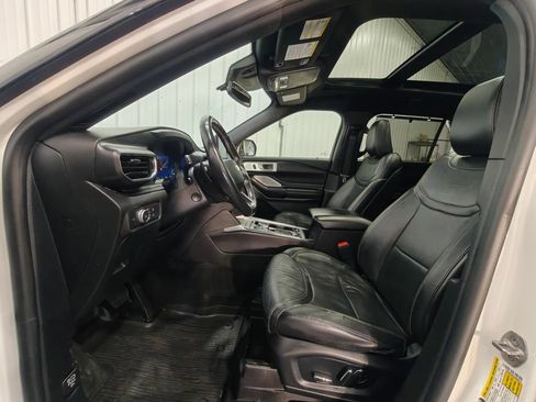 Used 2020 Ford Explorer ST w/ ST Street Pack AWD/4WD image 33