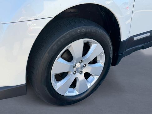 Used 2011 Subaru Outback 2.5i Premium w/ Popular Equipment Group 2A image 8