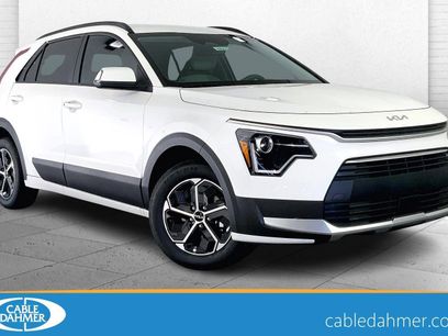 New 2025 Kia Niro EX