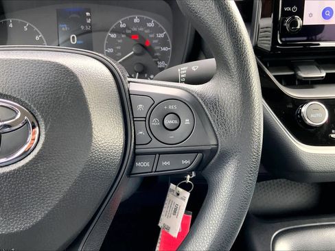 Certified 2025 Toyota Corolla LE image 23