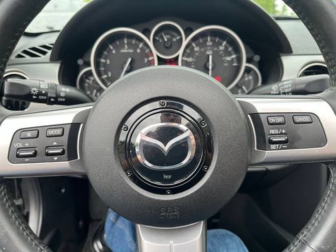 Used 2008 MAZDA MX-5 Miata Grand Touring w/ Premium Pkg RWD image 30