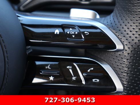 Used 2024 Mercedes-Benz GLS 580 4MATIC image 26