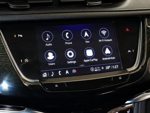 Used 2023 Cadillac XT6 Premium Luxury image 18