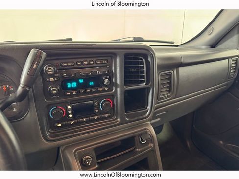 Used 2007 GMC Sierra 1500 SLE w/ Light Duty Power Package AWD/4WD image 31