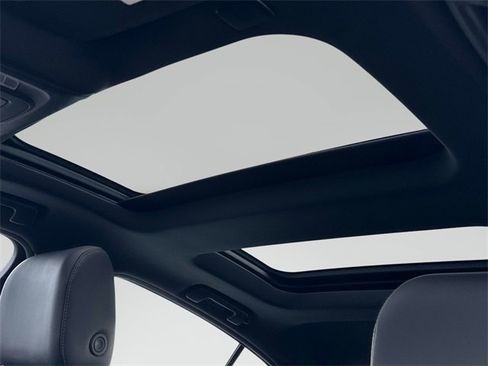 Used 2025 Cadillac CT5 Sport w/ Technology Package image 15