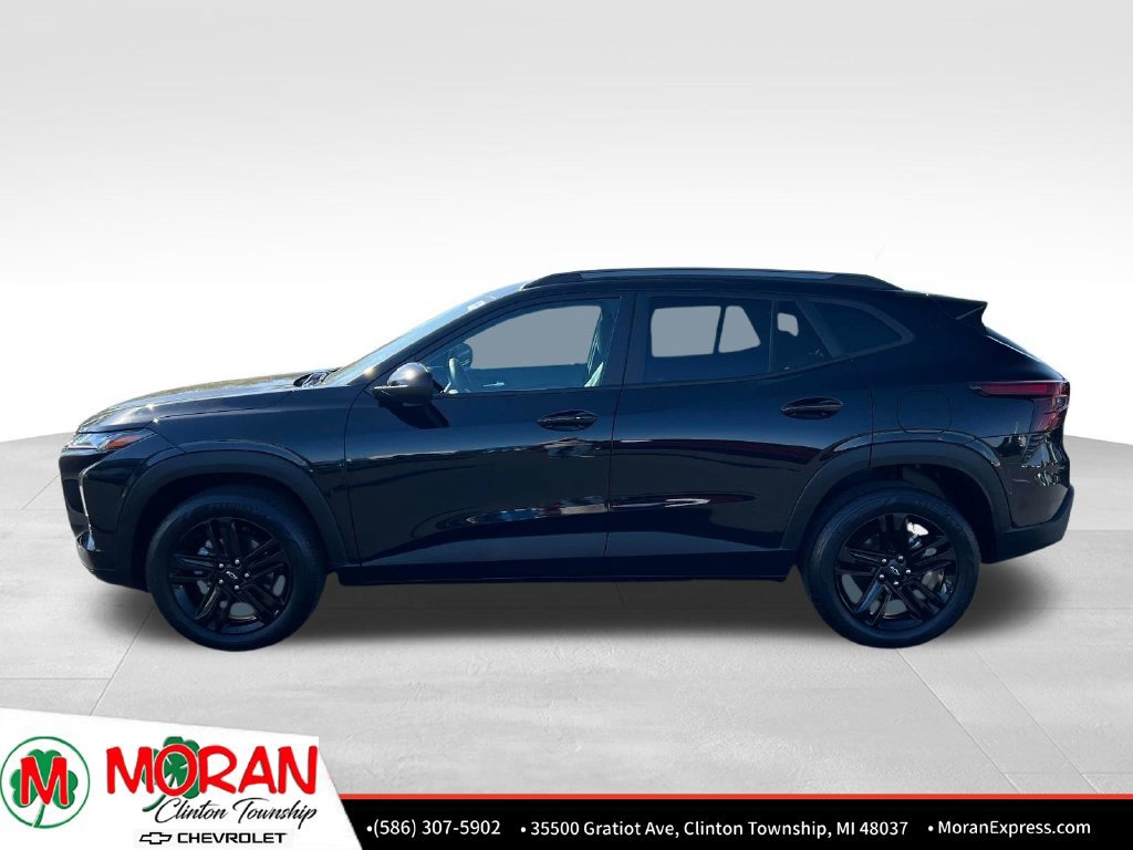 Used 2024 Chevrolet Trax ACTIV w/ Driver Confidence Package FWD image 3