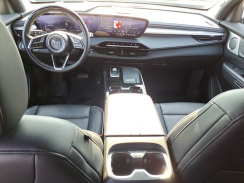 Used 2025 Buick Enclave Avenir w/ Super Cruise Package image 7