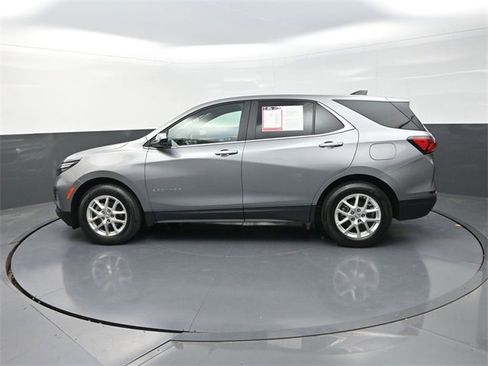 Used 2023 Chevrolet Equinox LT image 5