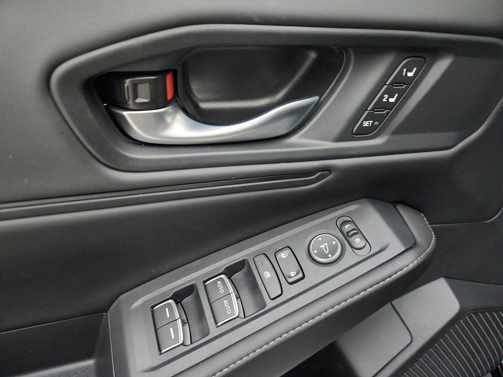 Used 2024 Honda Accord Sport image 25