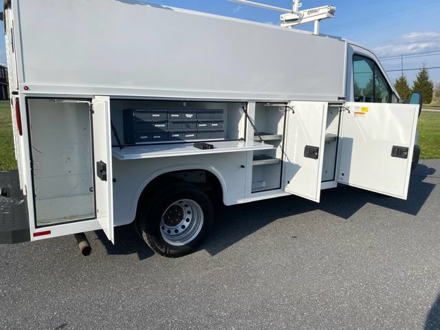 Used 2020 Ford Transit 350 DRW w/ Exterior Upgrade Package RWD image 19