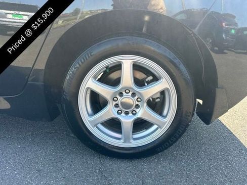 Used 2022 Nissan Leaf S FWD image 4