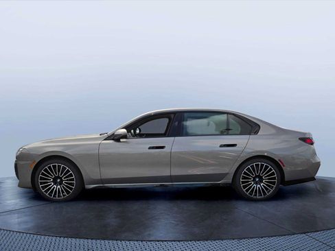 New 2026 BMW 740i xDrive w/ Executive Package AWD/4WD image 3