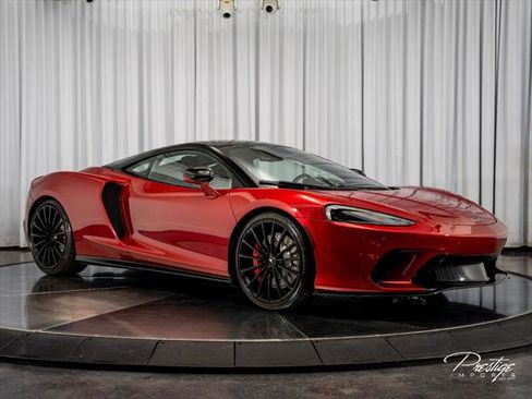 Used 2020 McLaren GT RWD image 9