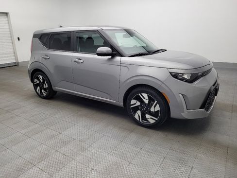 Used 2023 Kia Soul GT-Line image 11