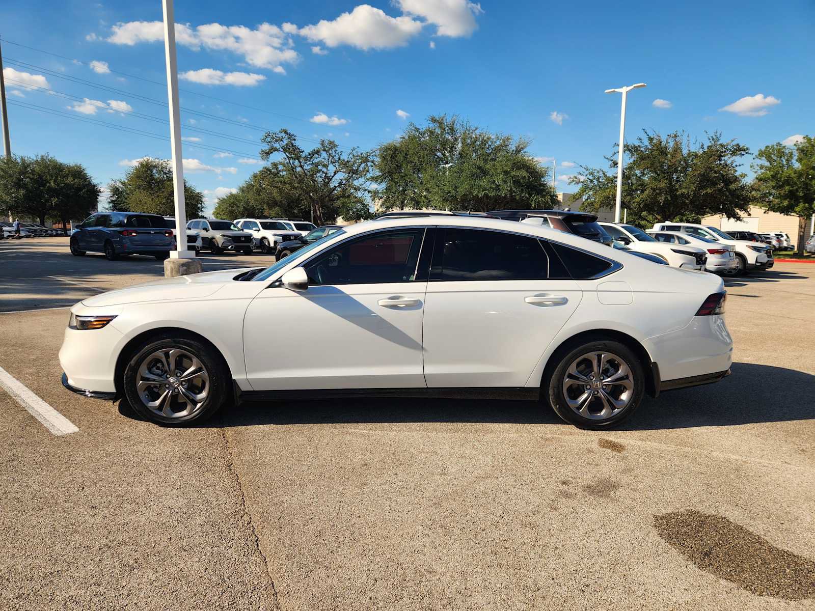 Certified 2023 Honda Accord EX-L image 4