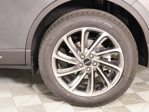 New 2026 Lincoln Corsair Premiere image 19