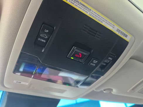 New 2025 Lexus ES 350 image 33