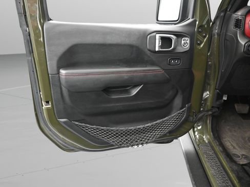 Used 2023 Jeep Wrangler Unlimited Rubicon 392 AWD/4WD image 32