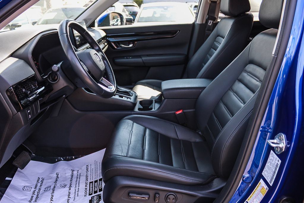 Used 2023 Honda CR-V EX-L image 17