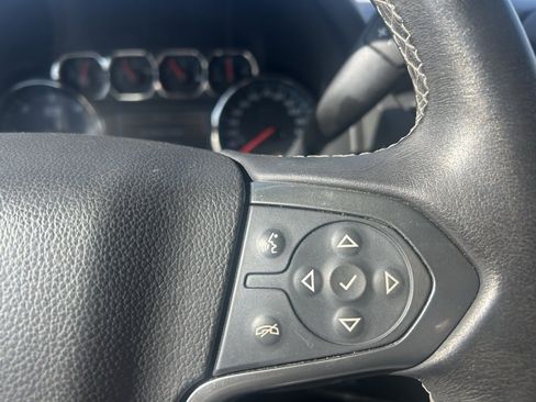 Used 2018 Chevrolet Tahoe LT image 19