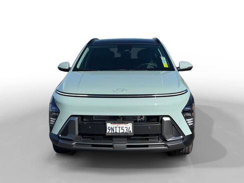 Certified 2025 Hyundai Kona Limited image 8