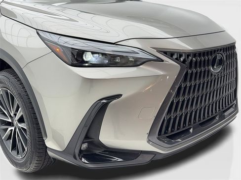 Used 2024 Lexus NX 250 250 NAV,CAM,SUNROOF,CLMT STS,B image 3