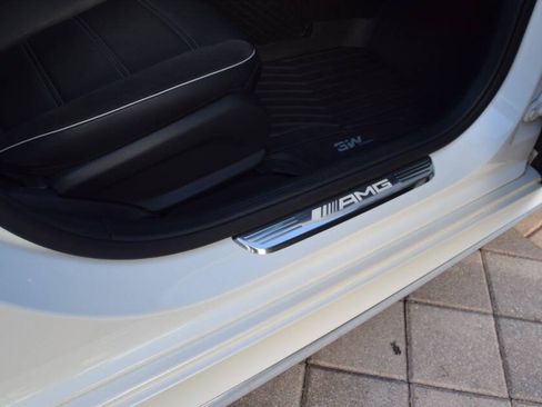 Used 2018 Mercedes-Benz E 63 AMG S image 53