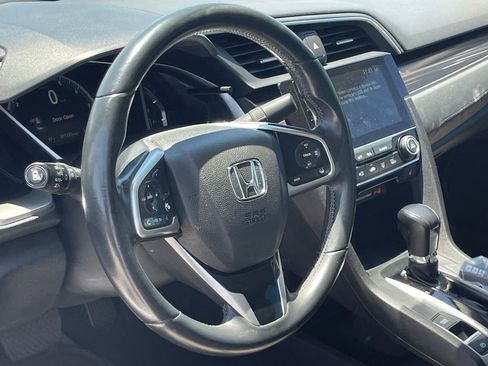 Used 2020 Honda Civic EX image 8