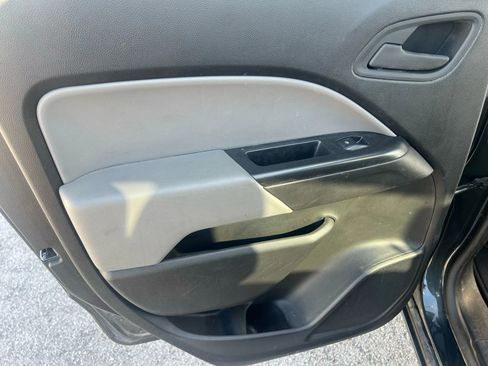 Used 2018 Chevrolet Colorado W/T w/ WT Convenience Package image 23