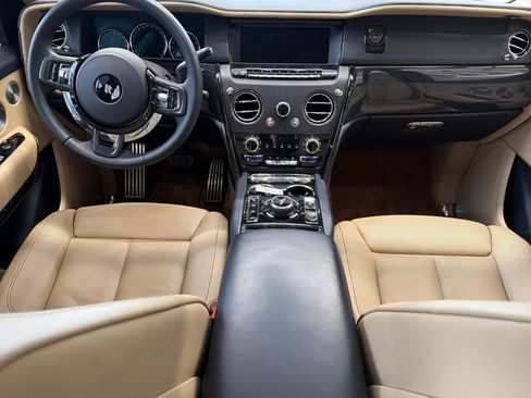 Certified 2024 Rolls-Royce Cullinan Black Badge AWD/4WD image 4