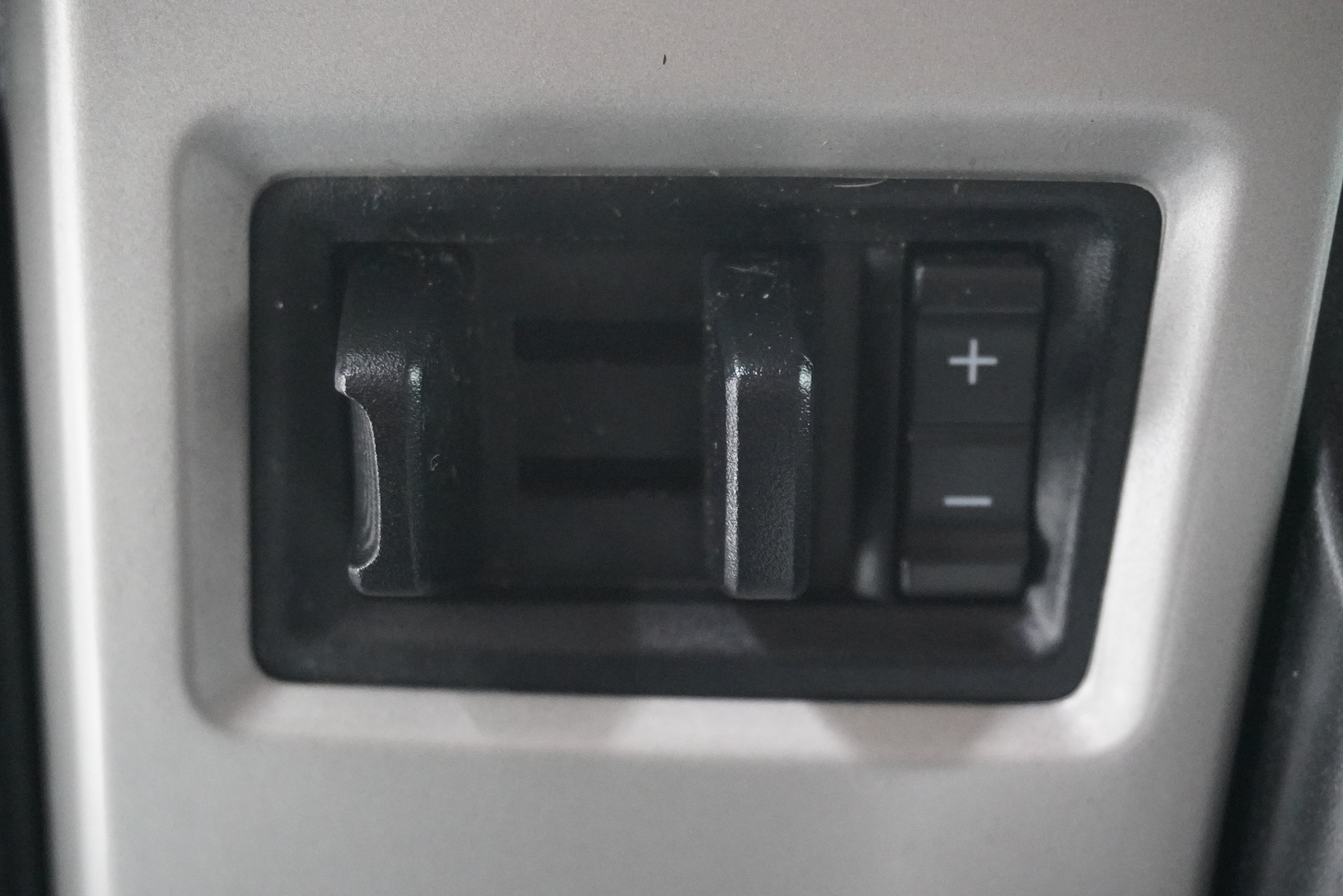 Used 2019 Ford F250 Lariat w/ Lariat Ultimate Package AWD/4WD image 24