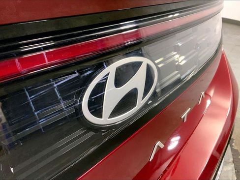 Used 2025 Hyundai Sonata SEL FWD image 29