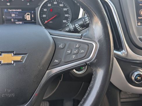 Used 2022 Chevrolet Equinox LT w/ Driver Convenience Package FWD image 22