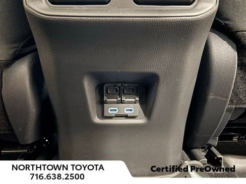 Used 2025 Toyota RAV4 XLE w/ Convenience Package image 25