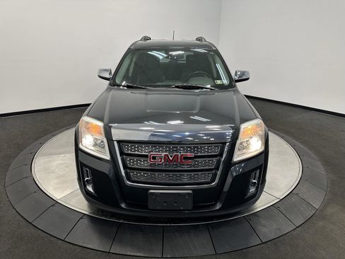 Used 2014 GMC Terrain SLT w/ Chrome Appearance Package image 2