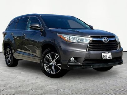 Used 2016 Toyota Highlander XLE
