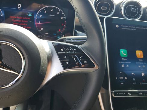 Certified 2025 Mercedes-Benz GLC 300 image 31