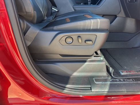 Used 2023 GMC Sierra 1500 AT4 w/ Technology Package image 27