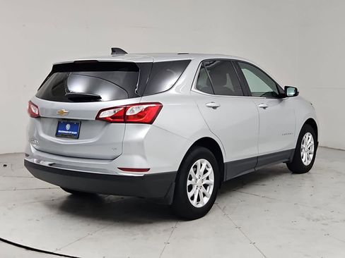 Used 2018 Chevrolet Equinox LT FWD image 6