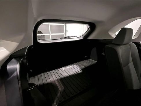 Used 2021 Toyota RAV4 XLE w/ XLE Grade Weather Package image 27