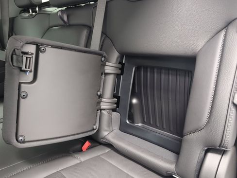 New 2025 GMC Sierra 2500 Denali w/ Denali Reserve Package image 26