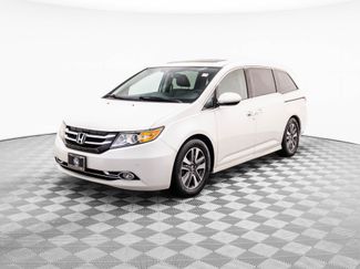 Used 2014 Honda Odyssey Touring Elite video 3