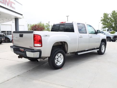 Used 2007 GMC Sierra 2500 SLT w/ Convenience Package AWD/4WD image 6
