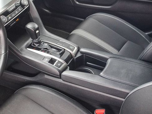 Used 2021 Honda Civic Sport image 21